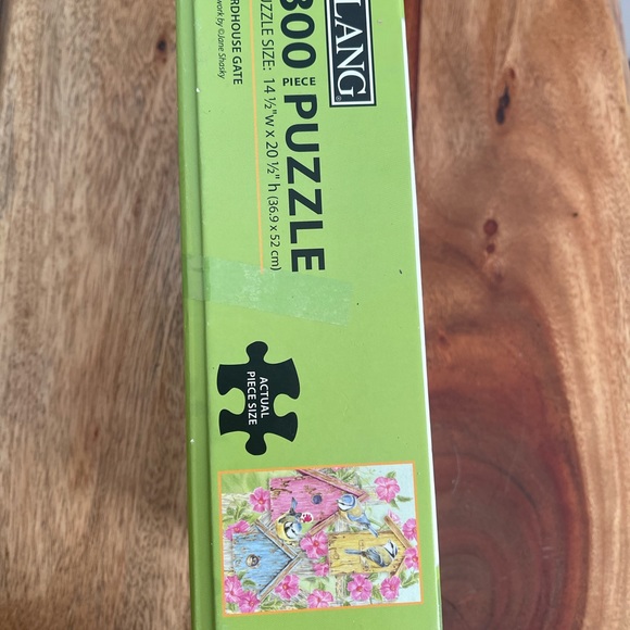 NEW Lang “Birds In The Garden” 300 Piece Puzzle - Picture 9 of 11